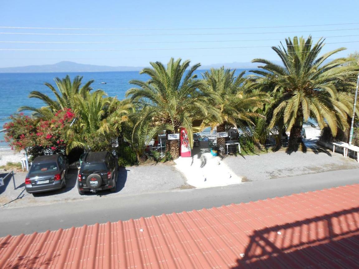 Horizon Aktaion Aparthotel Kalamata Exterior foto